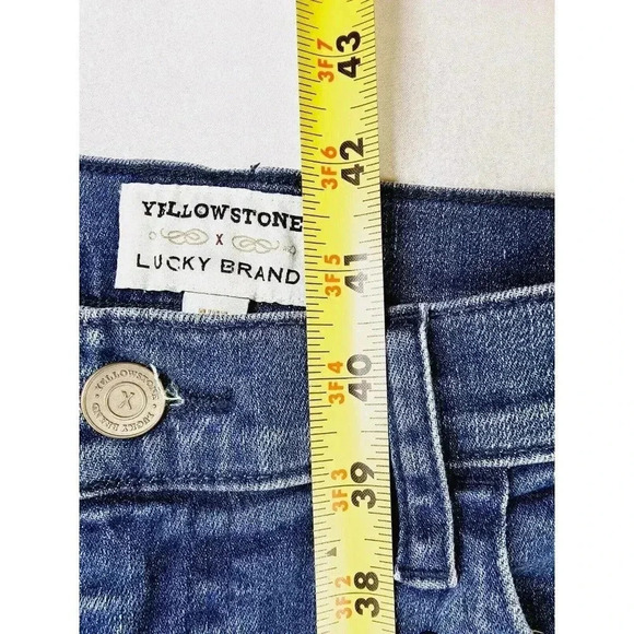 Lucky Brand 29X33 Women's Low Rise Flare Yellowstone Embroidered Y Jeans Sz 8/29 - Picture 14 of 16